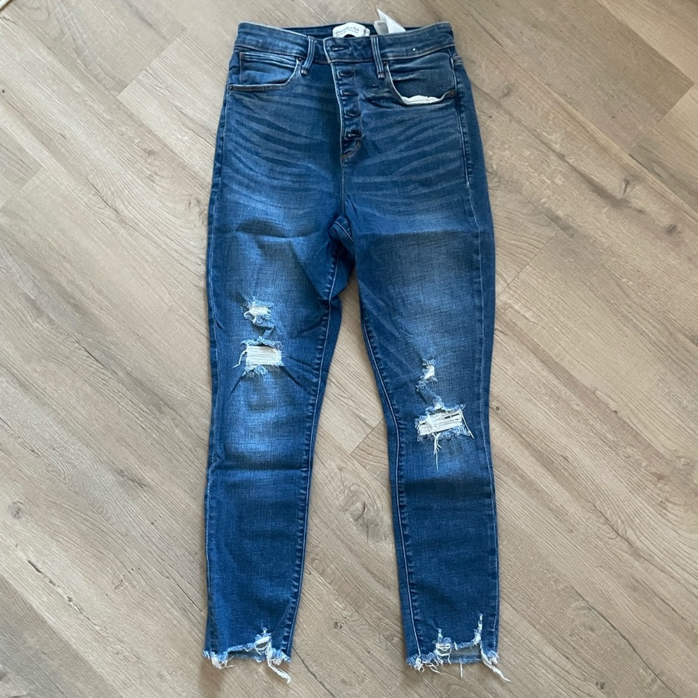 Abercrombie & Fitch Dark Blue Distressed Skinny Jeans